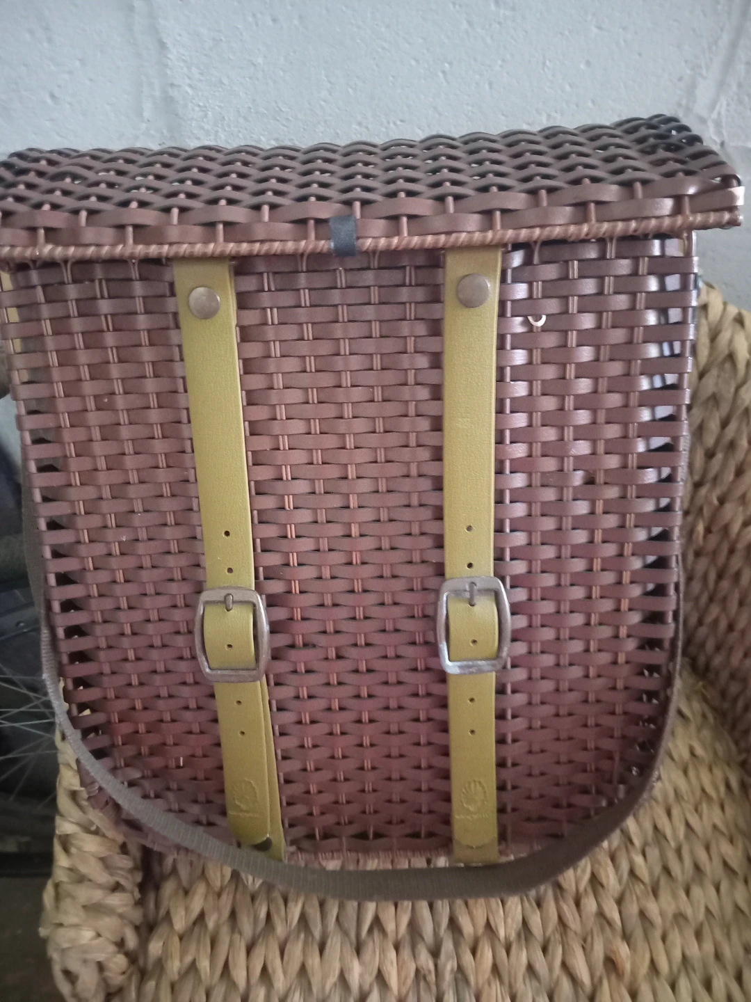 Brown Wicker Bicycle Basket - photo 2