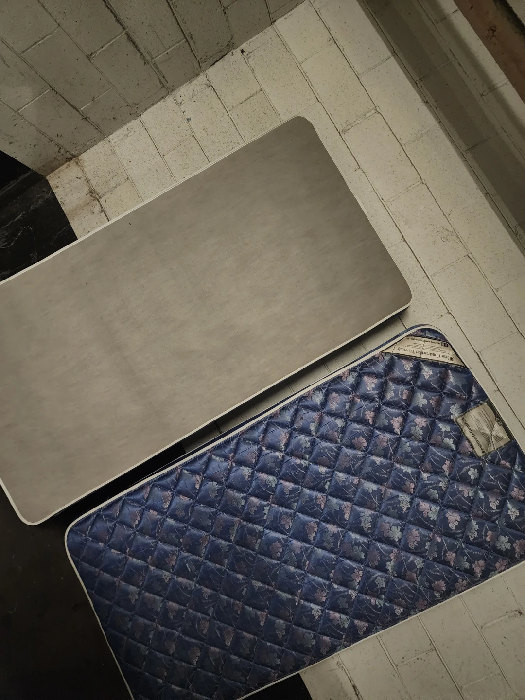 Posture-Comfort Twin Mattress - photo 2