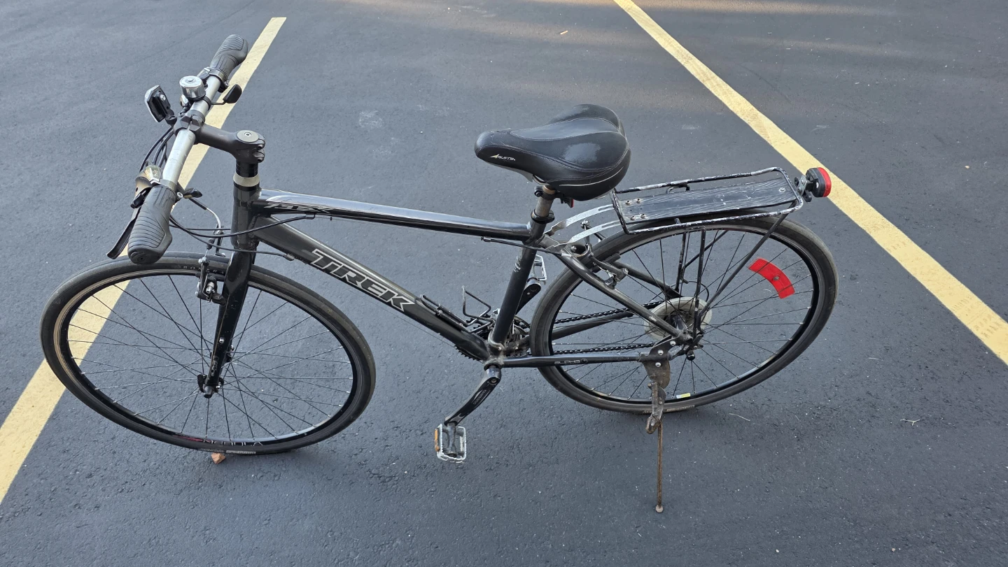 Trek 7.2 FX Hybrid Bike - photo 5