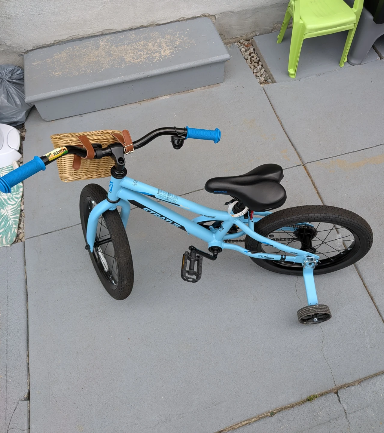 Kids Blue Strider Bike with Basket and Training Wheels
