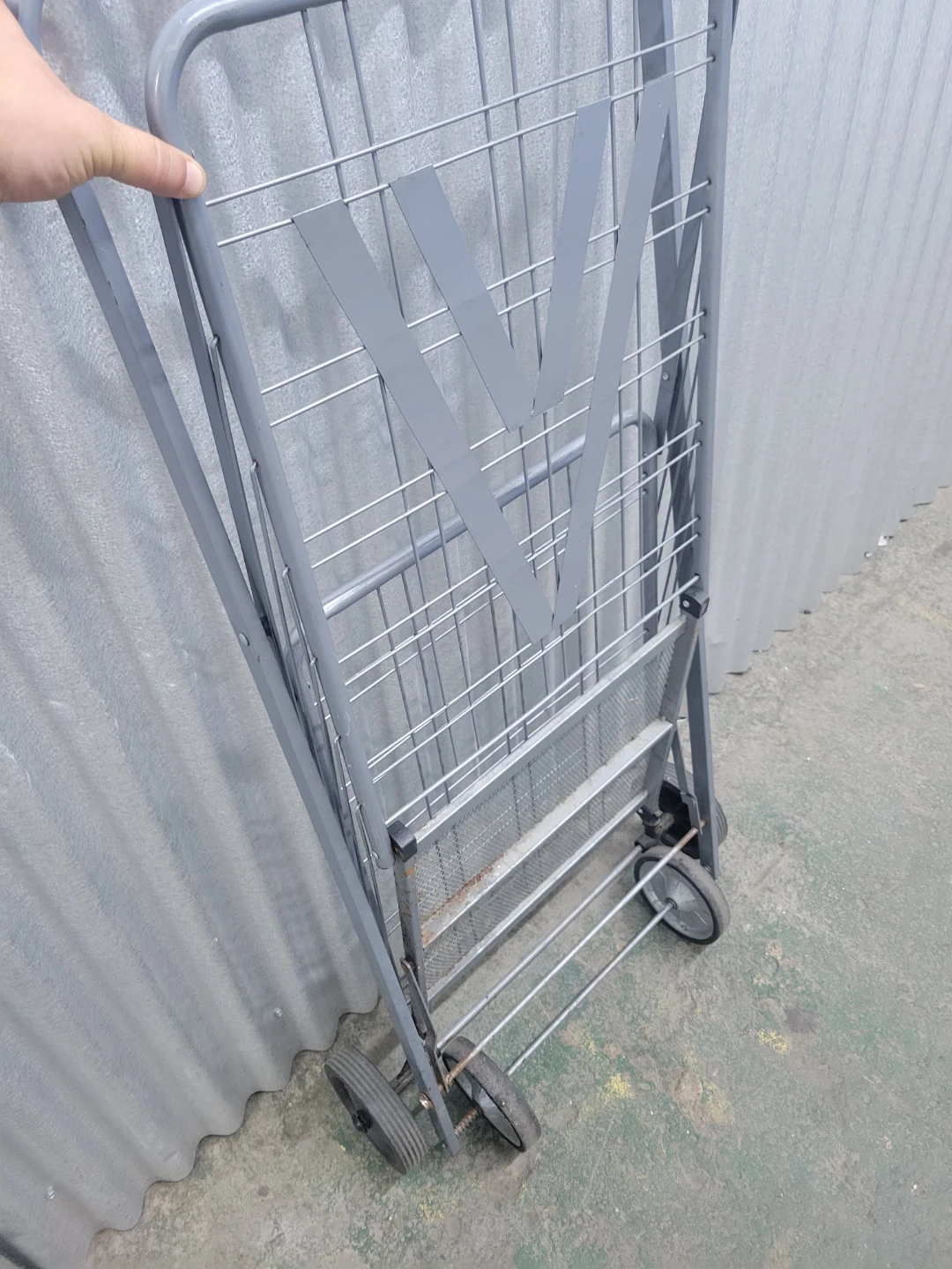 Gray Folding Shopping Cart - photo 4