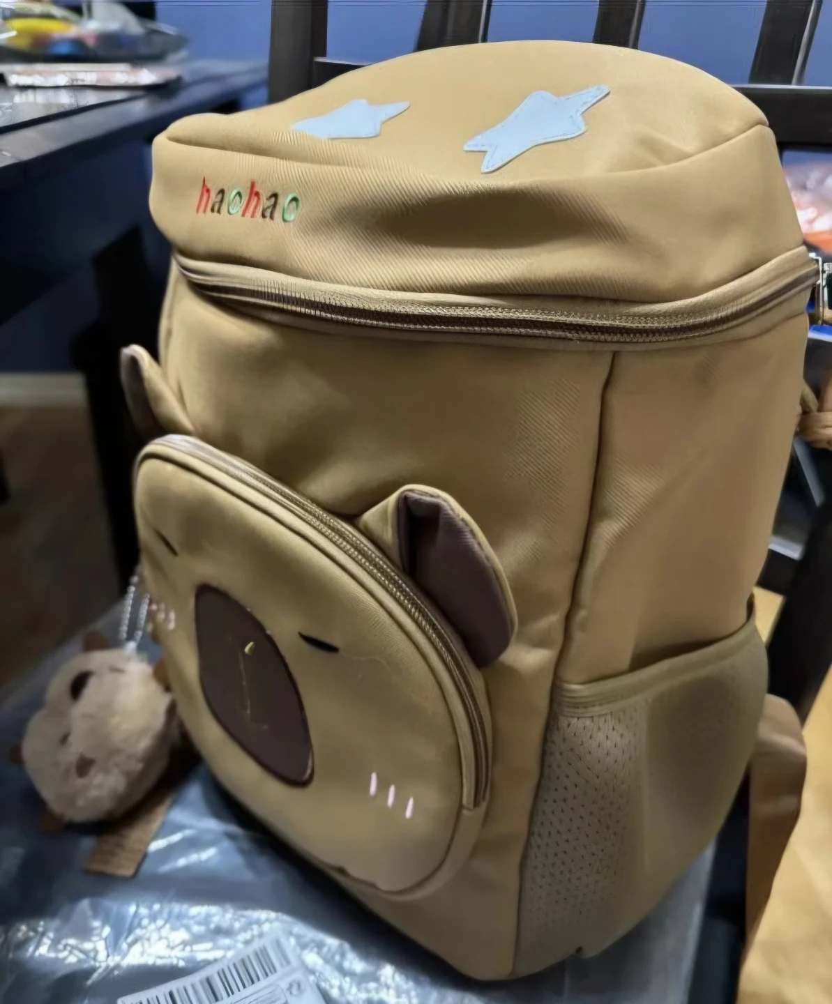 BRAND NEW Kapybara Kids & teens Backpack - photo 2