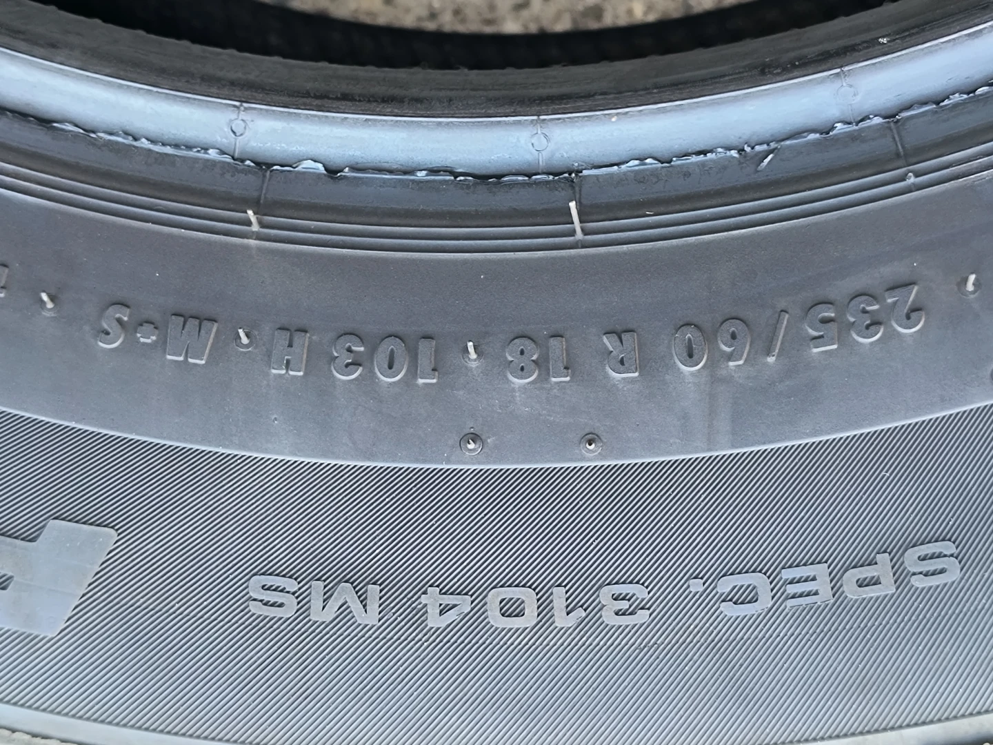 3 tire Continental Tire 235/60 R 18 - photo 5