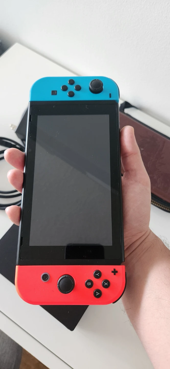 Nintendo Switch Console V1 unpatched - photo 4