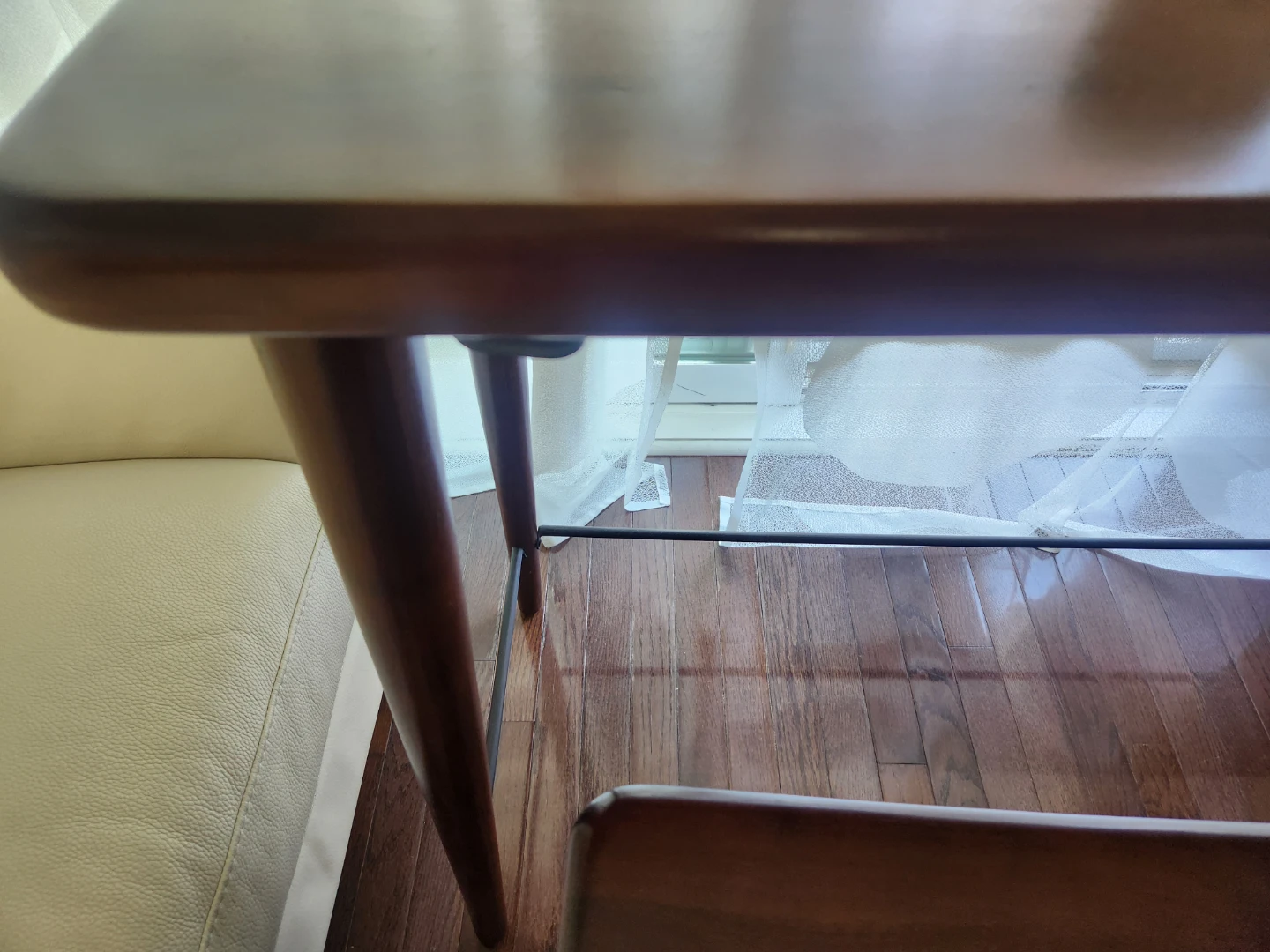 Wooden Console Table with 2 Stools - photo 4