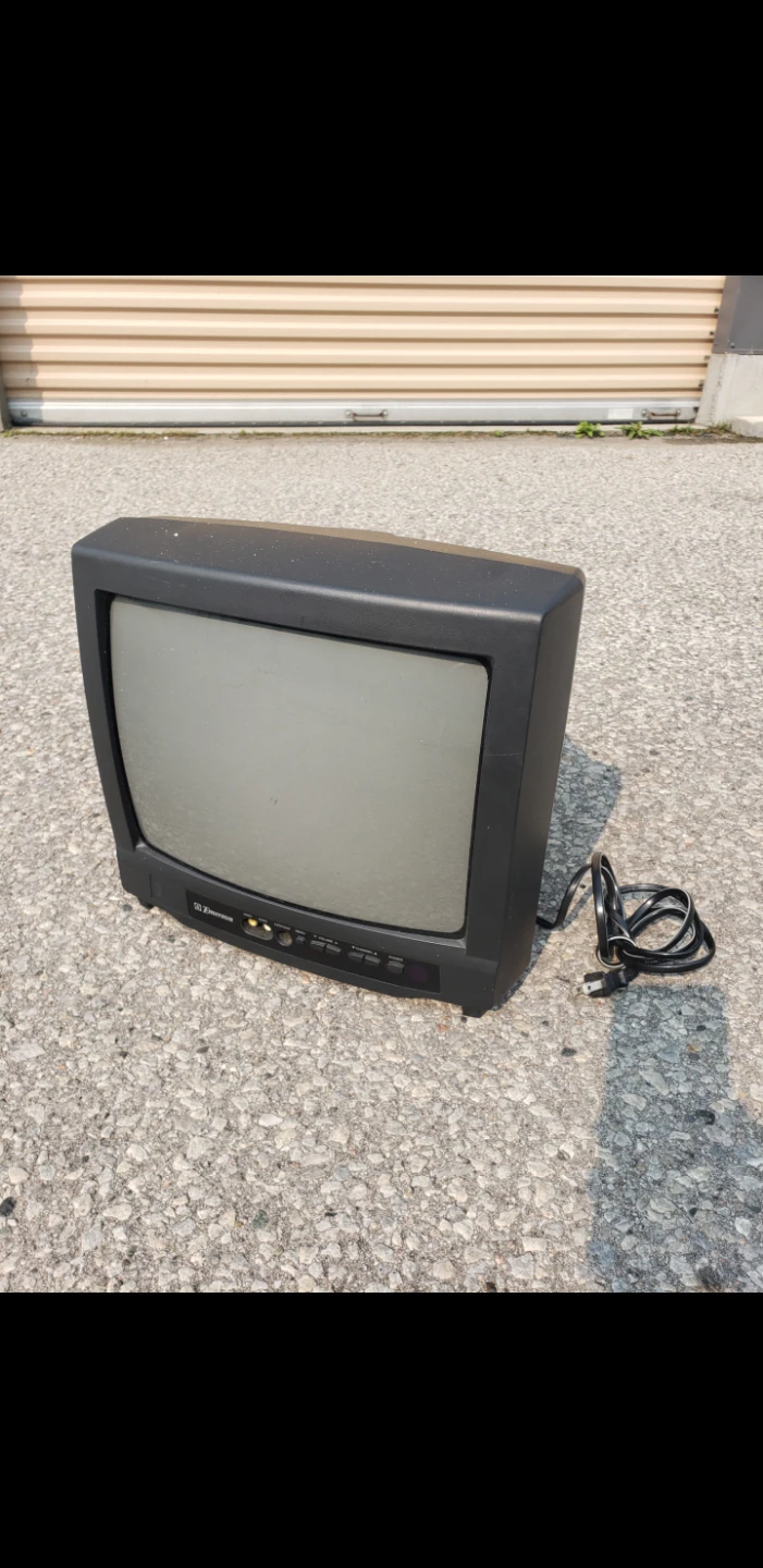CRT Television 13"