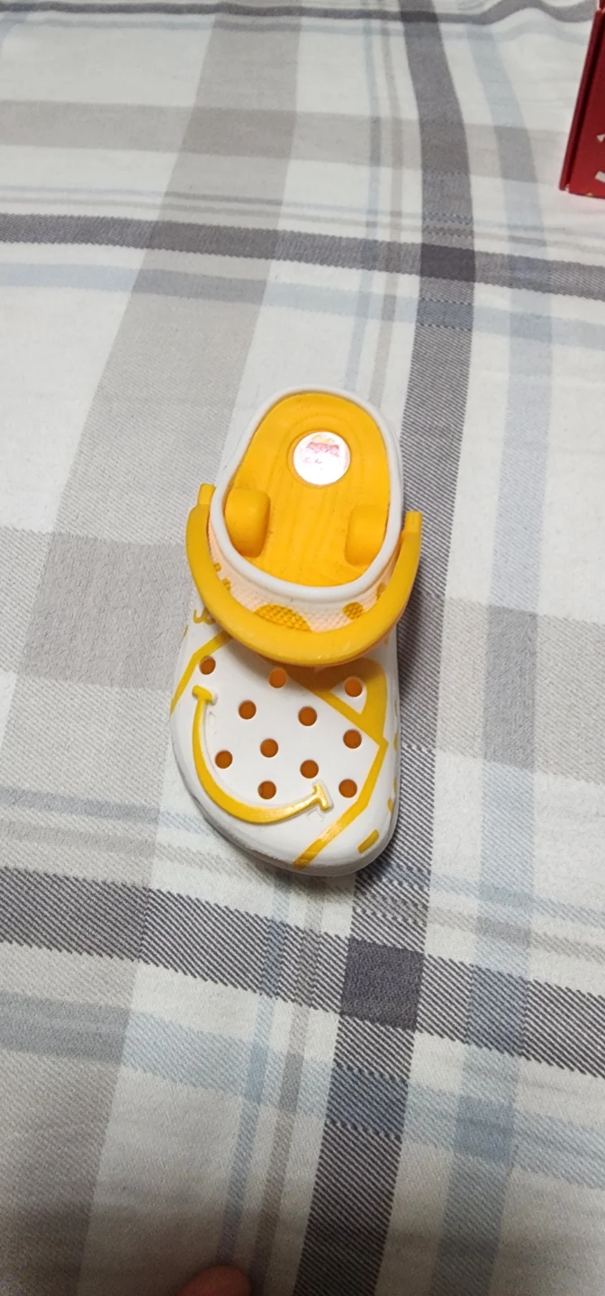 Crocs McDonald's Toy Keychains - photo 5