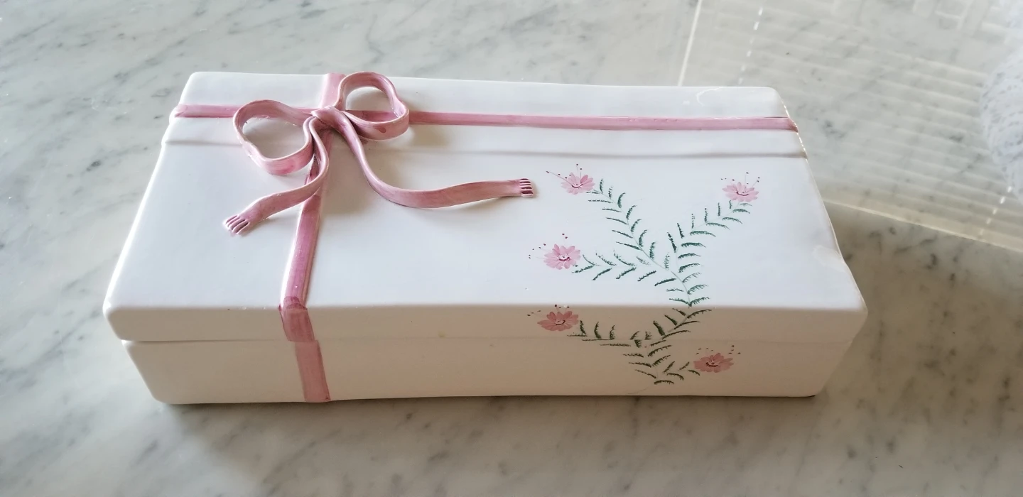 Decorative Trinket Box with Floral Design - photo 3