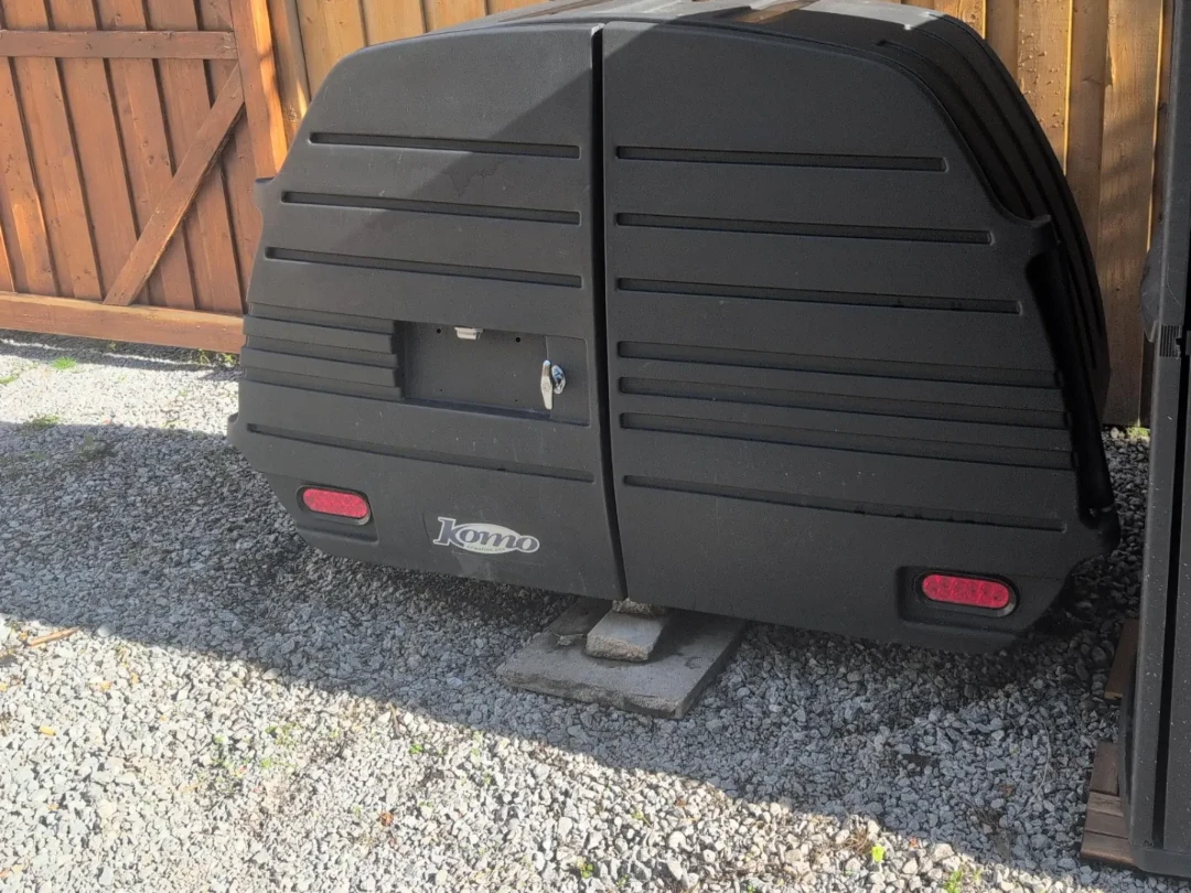 Komo Cargo Trailer Hitch Carrier