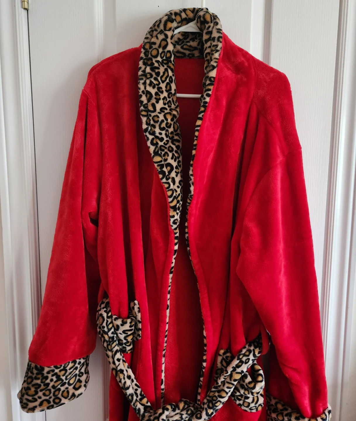 Robe with Leopard Trim 3XL
