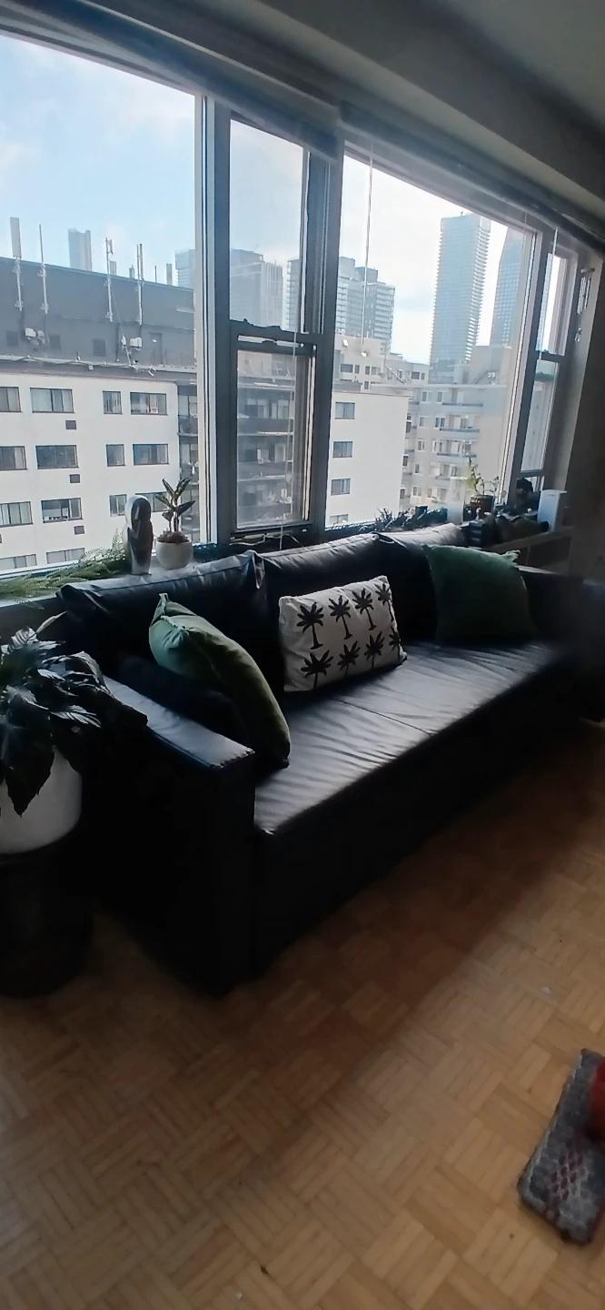 IKEA FRIHETEN Three-Seater Sofa Bed in Bomstad Black - photo 2