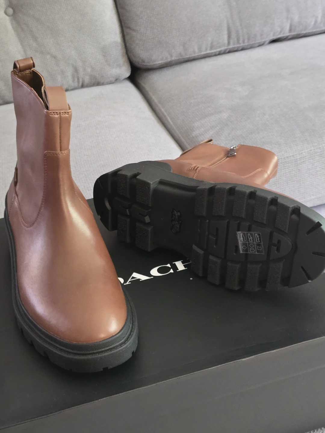 Coach men's Caden Leather Boots size 12 - brand new - photo 2