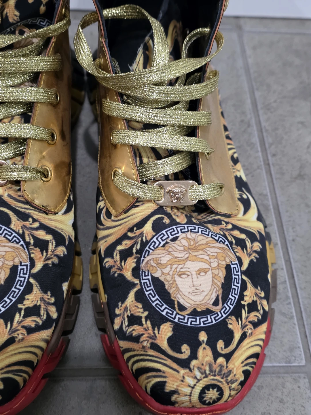 Versace Medusa Print Boots Size 43 - photo 2