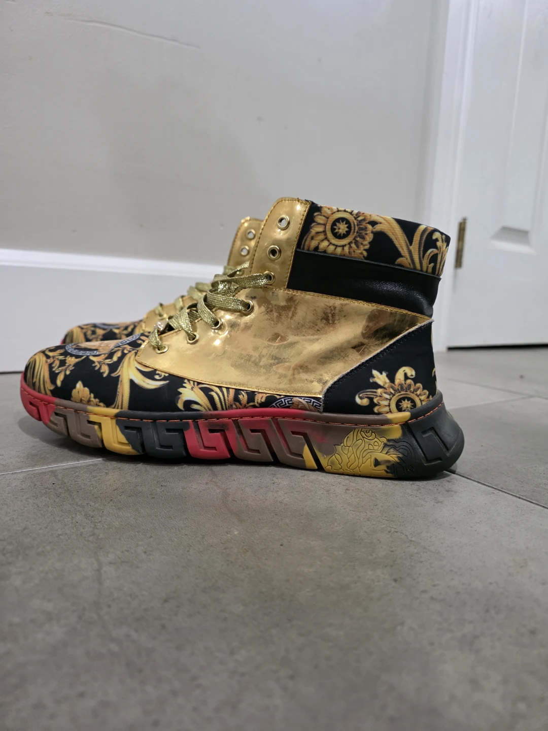 Versace Medusa Print Boots Size 43 - photo 3