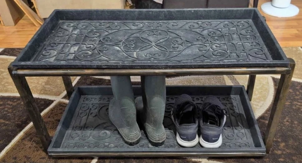 Decorative Shoe Rack / Boot Tray Stand