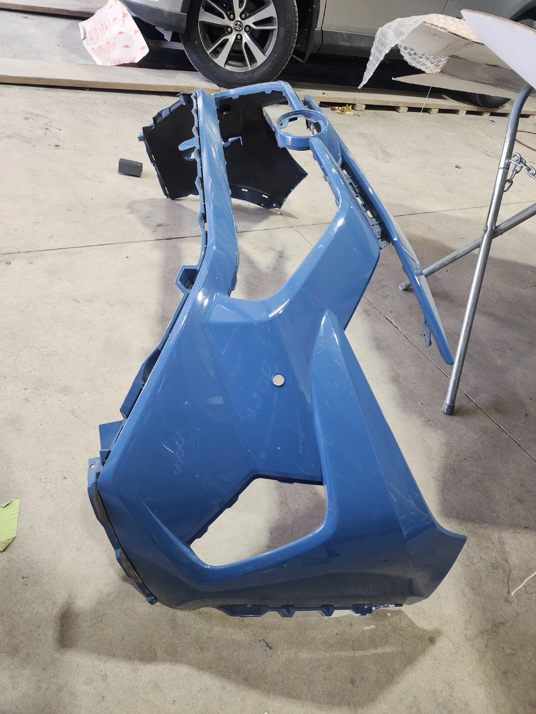 Blue Front Bumper Assembly - photo 3