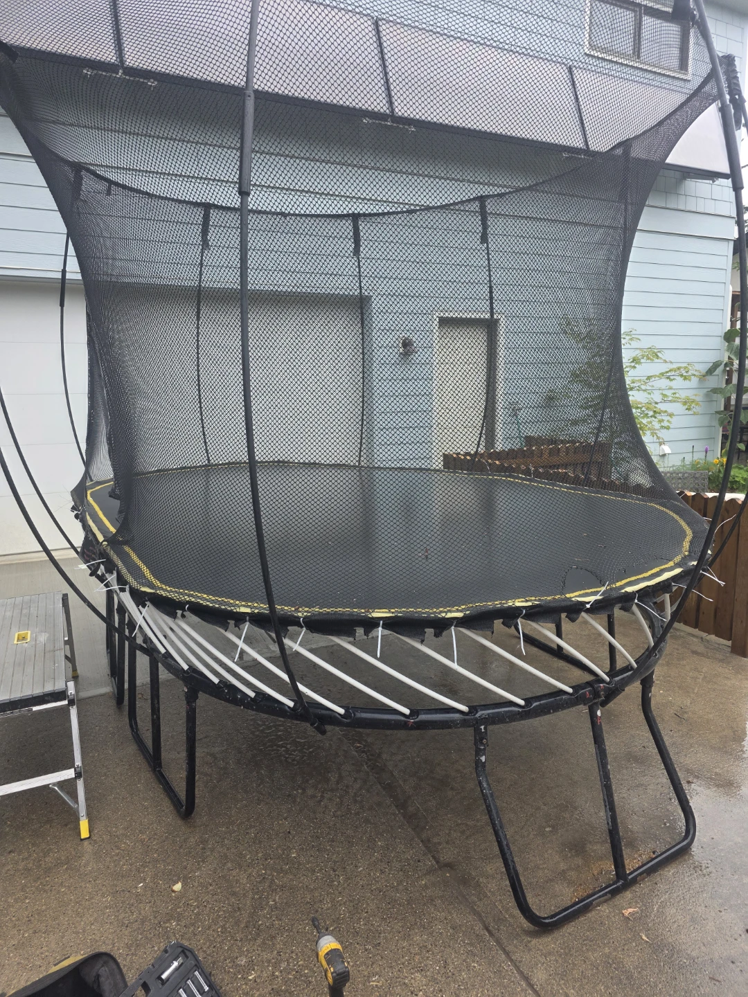 077 oval springfree Trampoline - photo 2