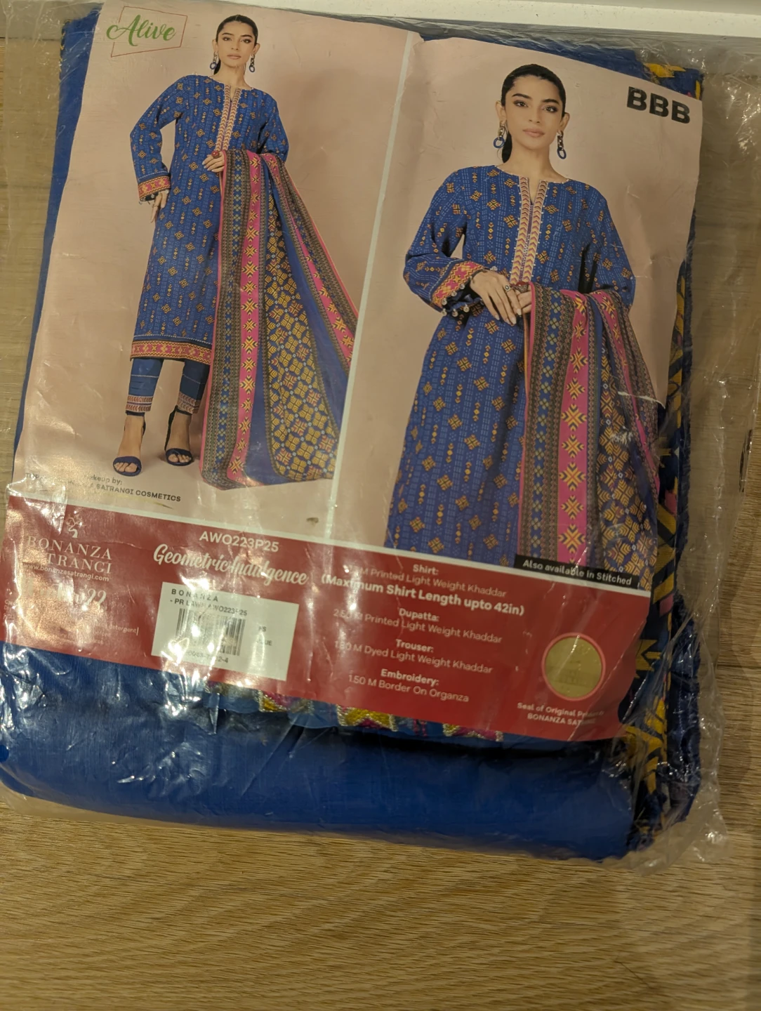 Bonanza Satrangi Women's 3-Piece unstitched