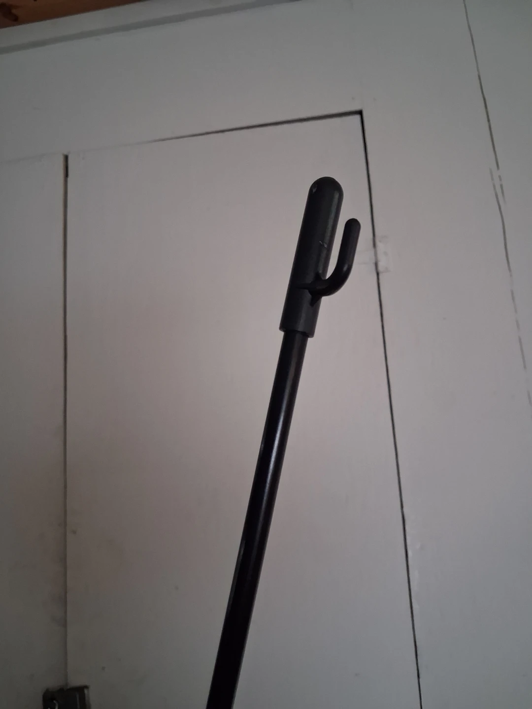 Black X-Frame Banner Stand - photo 3