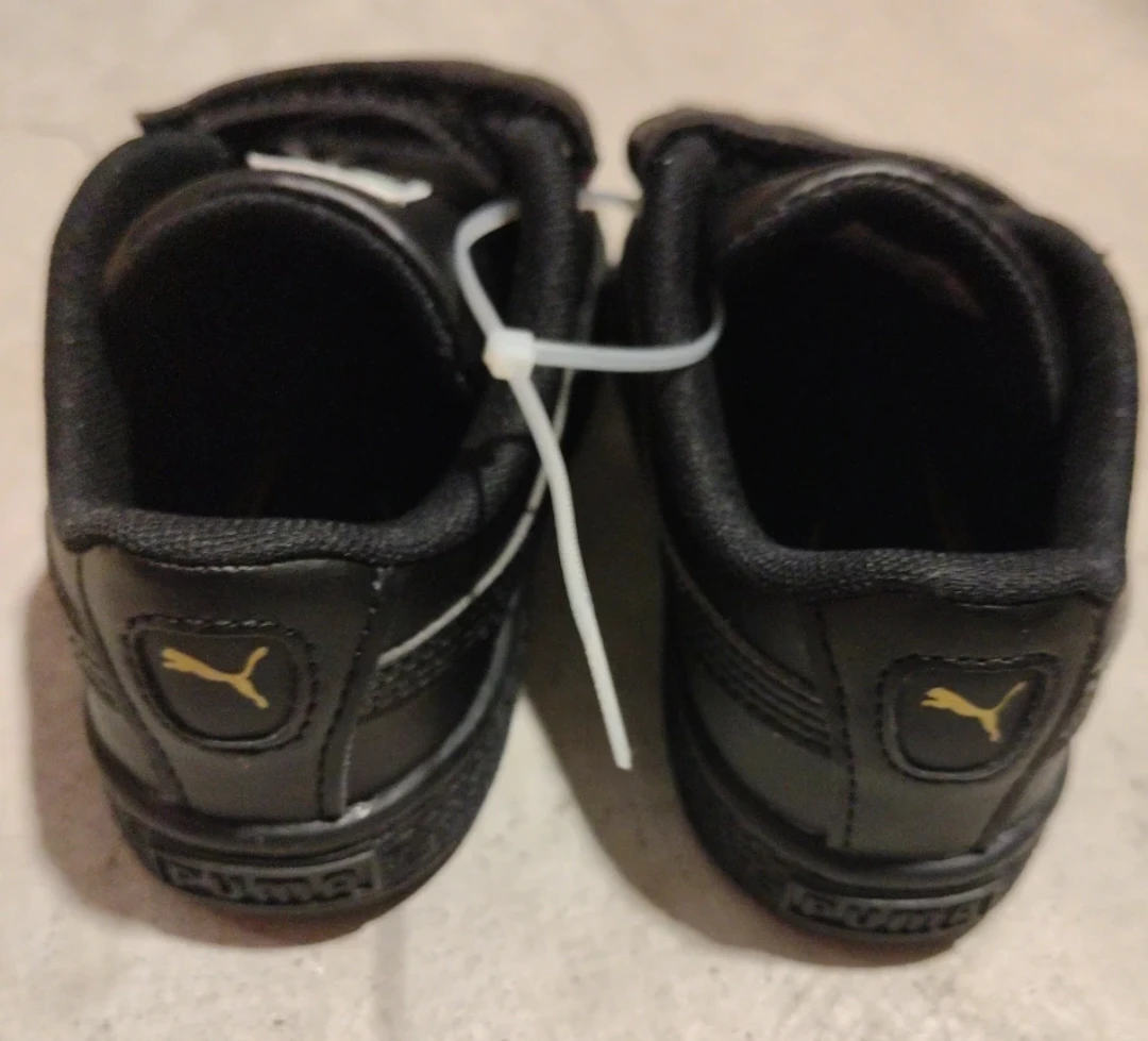 New Puma Size 10 Boys Runners - photo 2