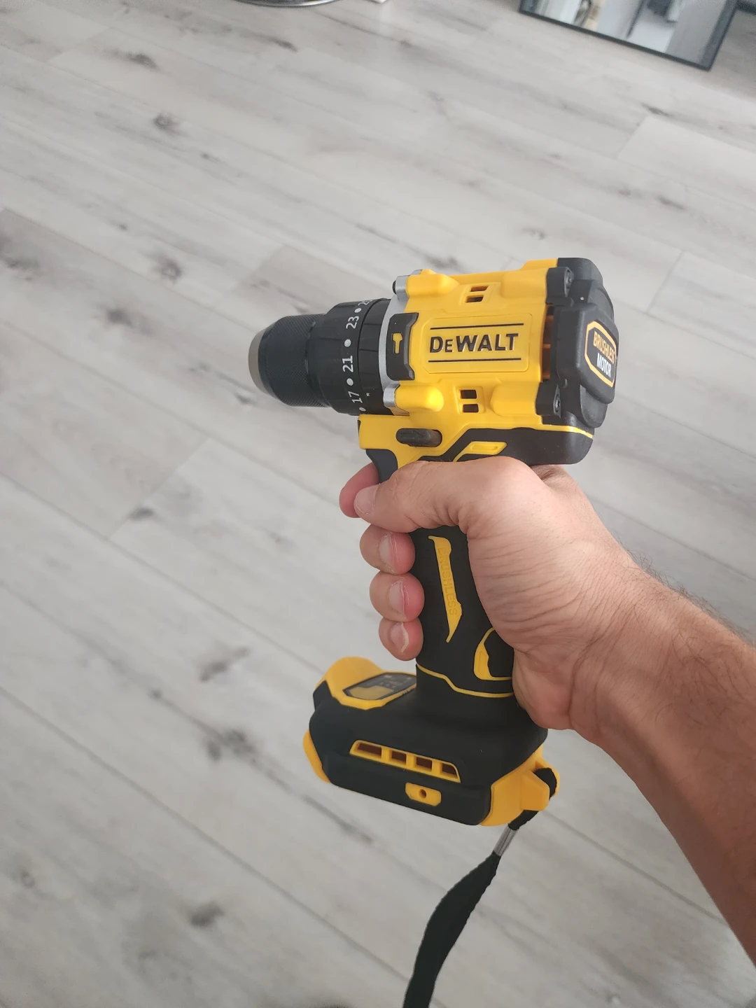 DeWalt Cordless Drill - photo 2