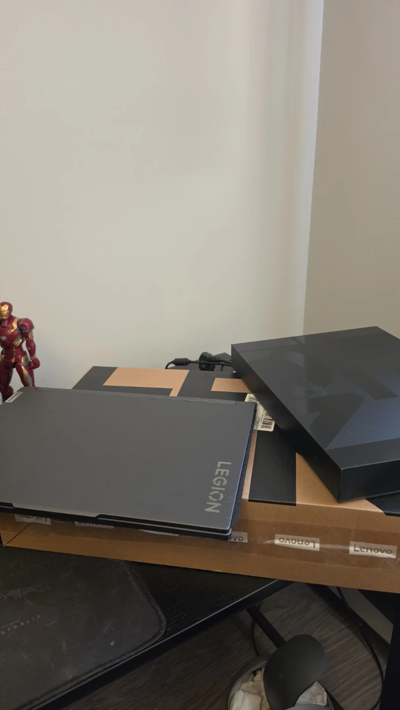 Lenovo Legion Slim 7 16" Gaming Laptop - photo 2