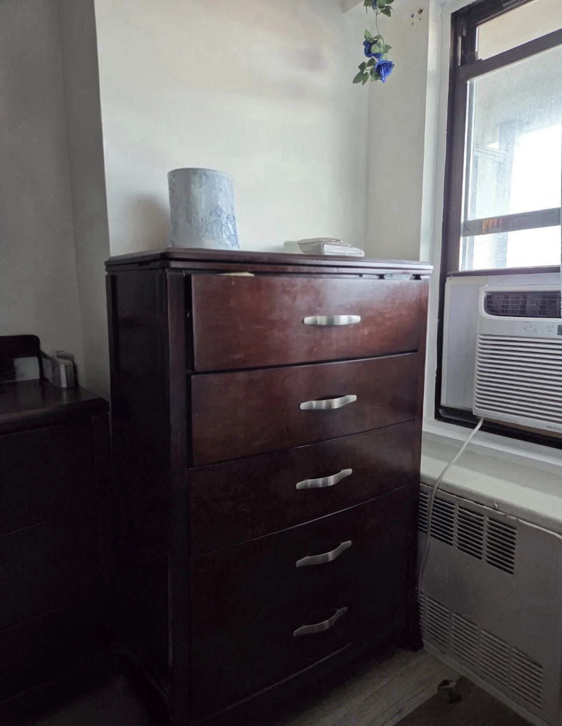 King Size Bed Frame, Dresser, Chest & side table - photo 3