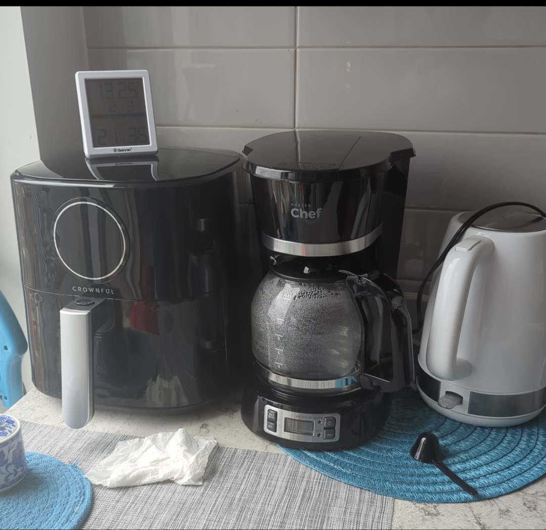 Move out sale - kitchen appliances