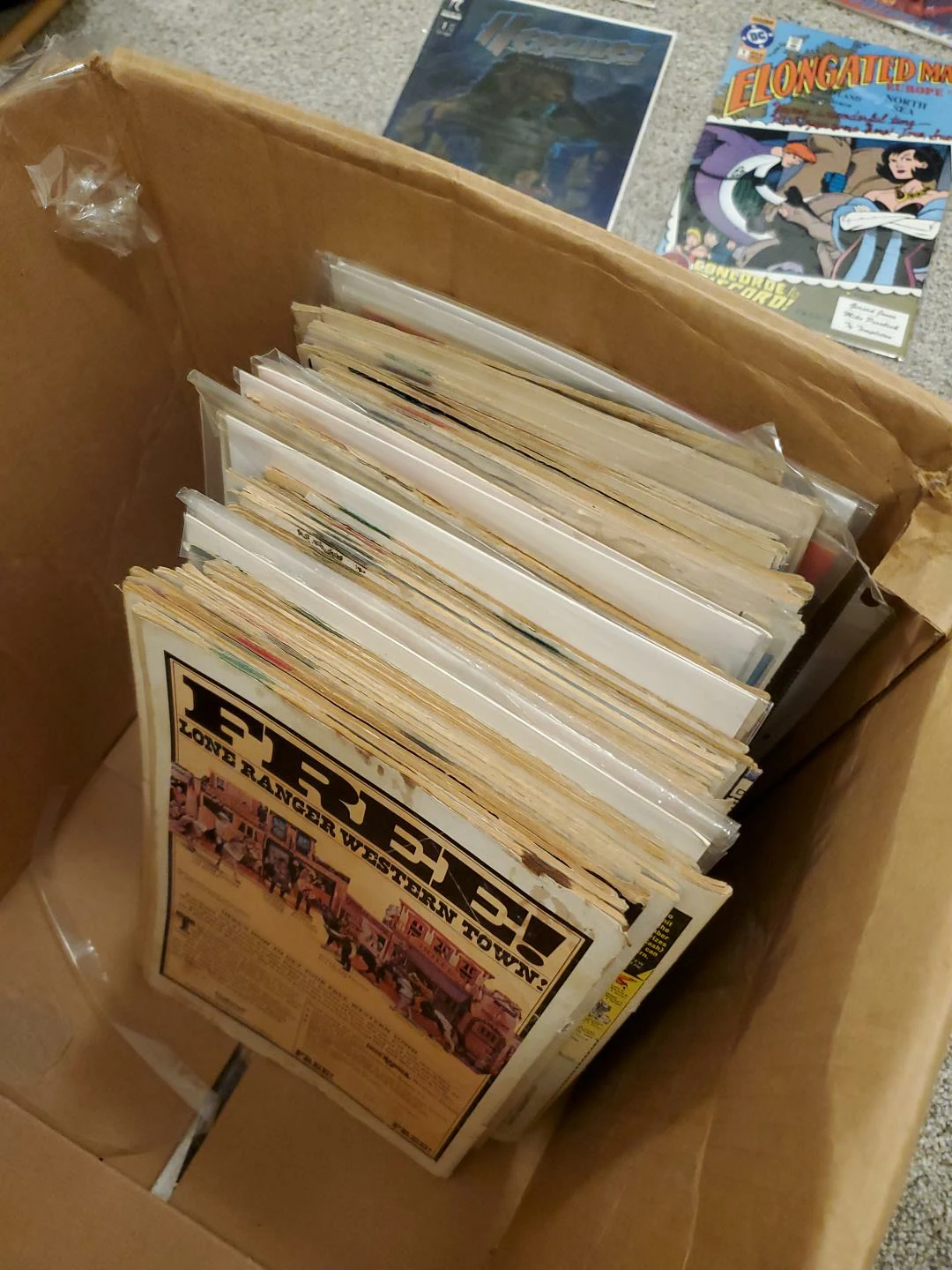 Large Comic Book Lot – 100+ Comics – DC, marvel, etc - photo 2