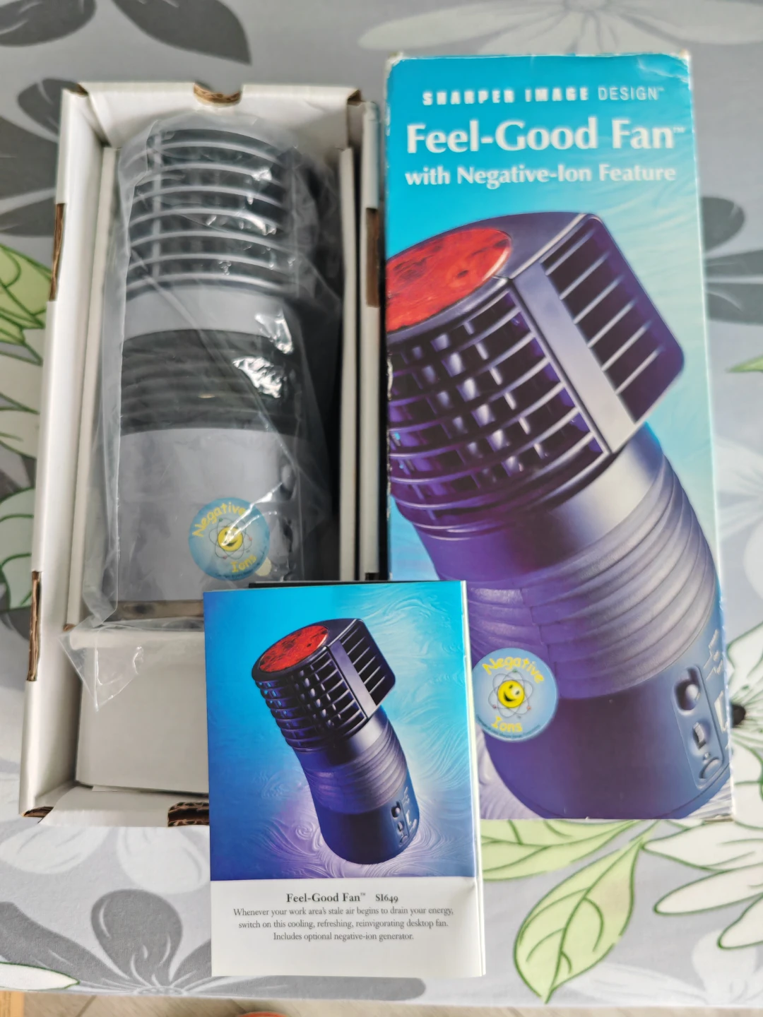 Sharper Image “Feel‑Good Fan” – Negative‑Ion Feature, Quiet Fan - photo 3