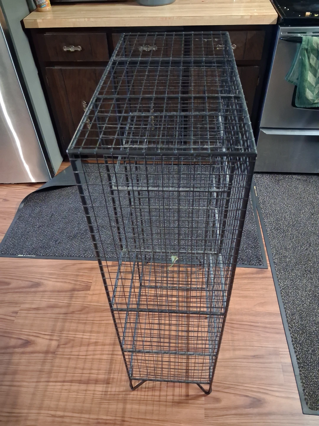Wire shelving unit - photo 2
