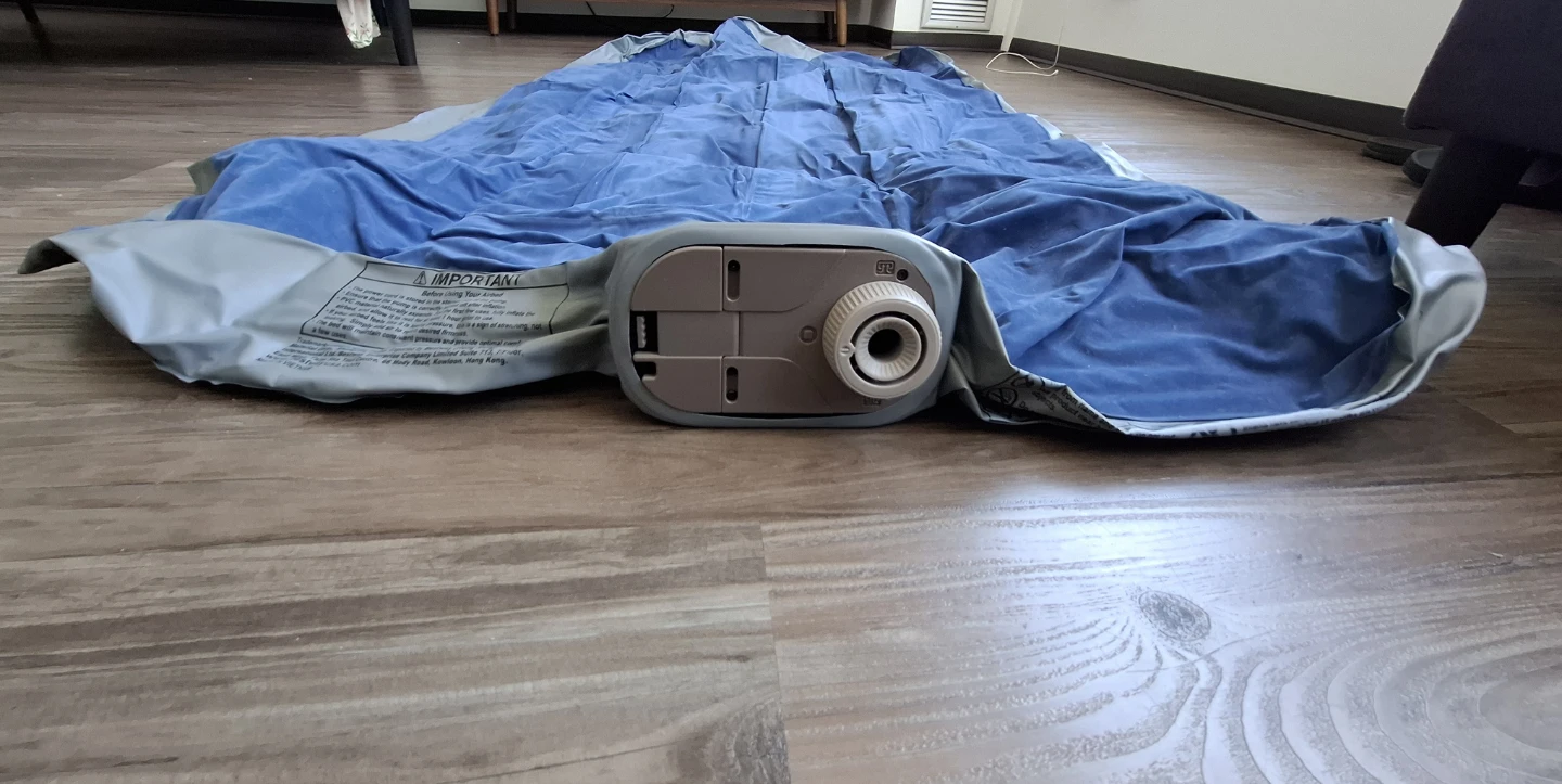Bestway Twin Inflatable Airbed with Built-in Pump - photo 3
