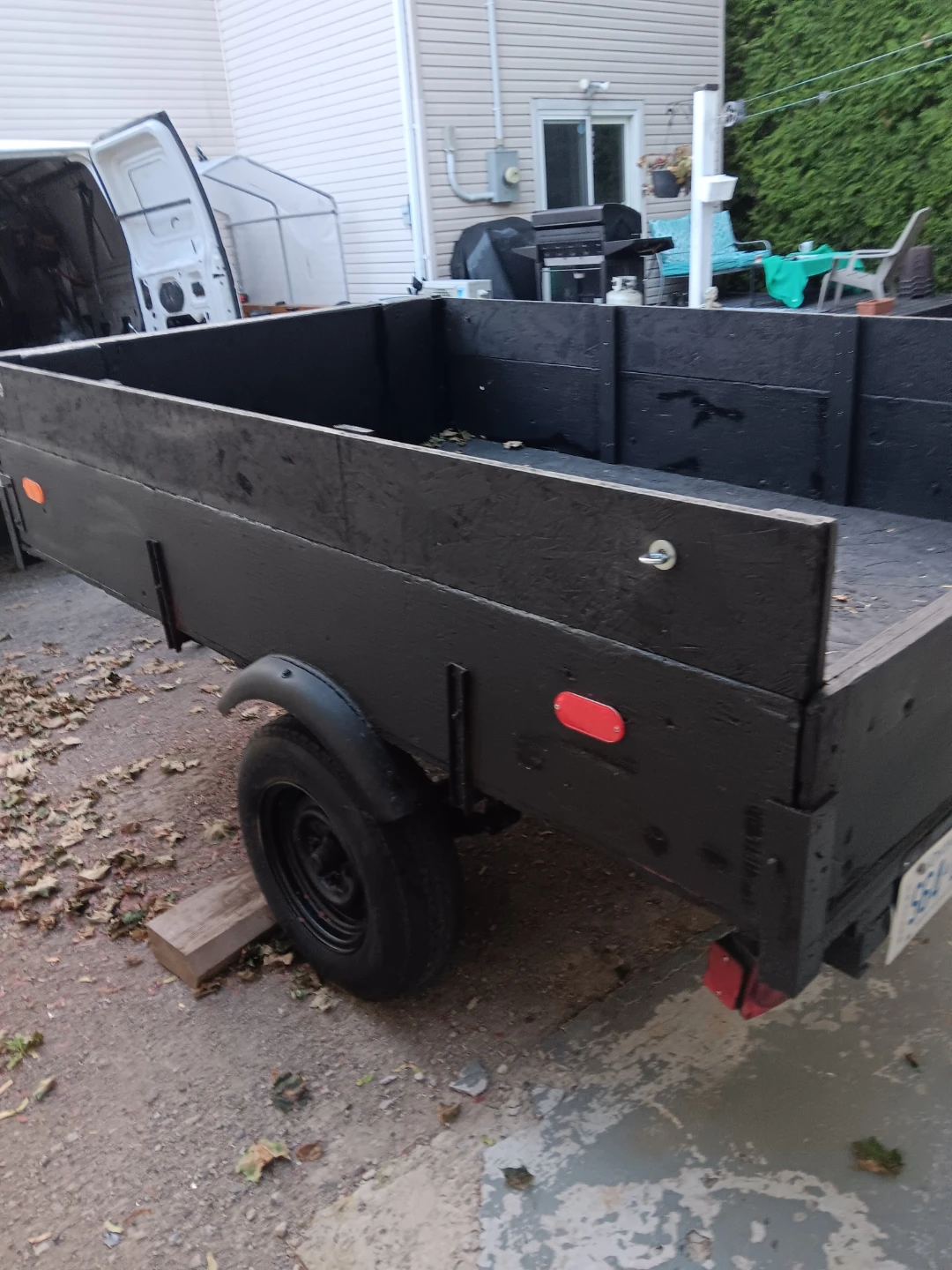 Utility trailer - photo 4