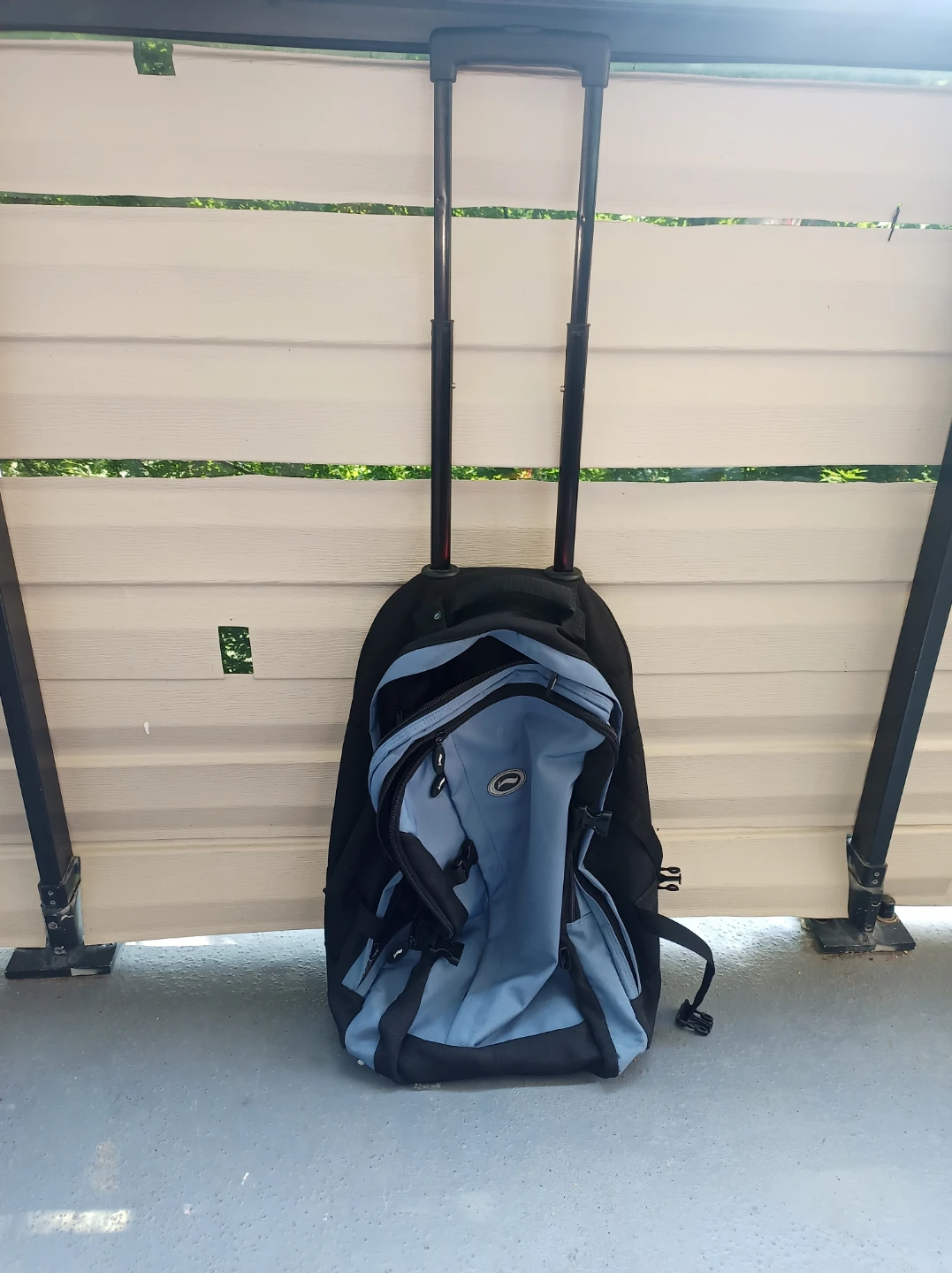 Bag on Wheels