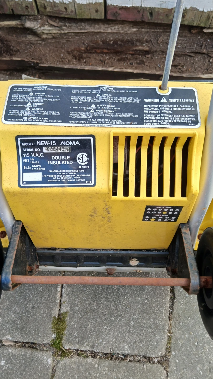 Mona Snow blower for $10.00 - photo 3