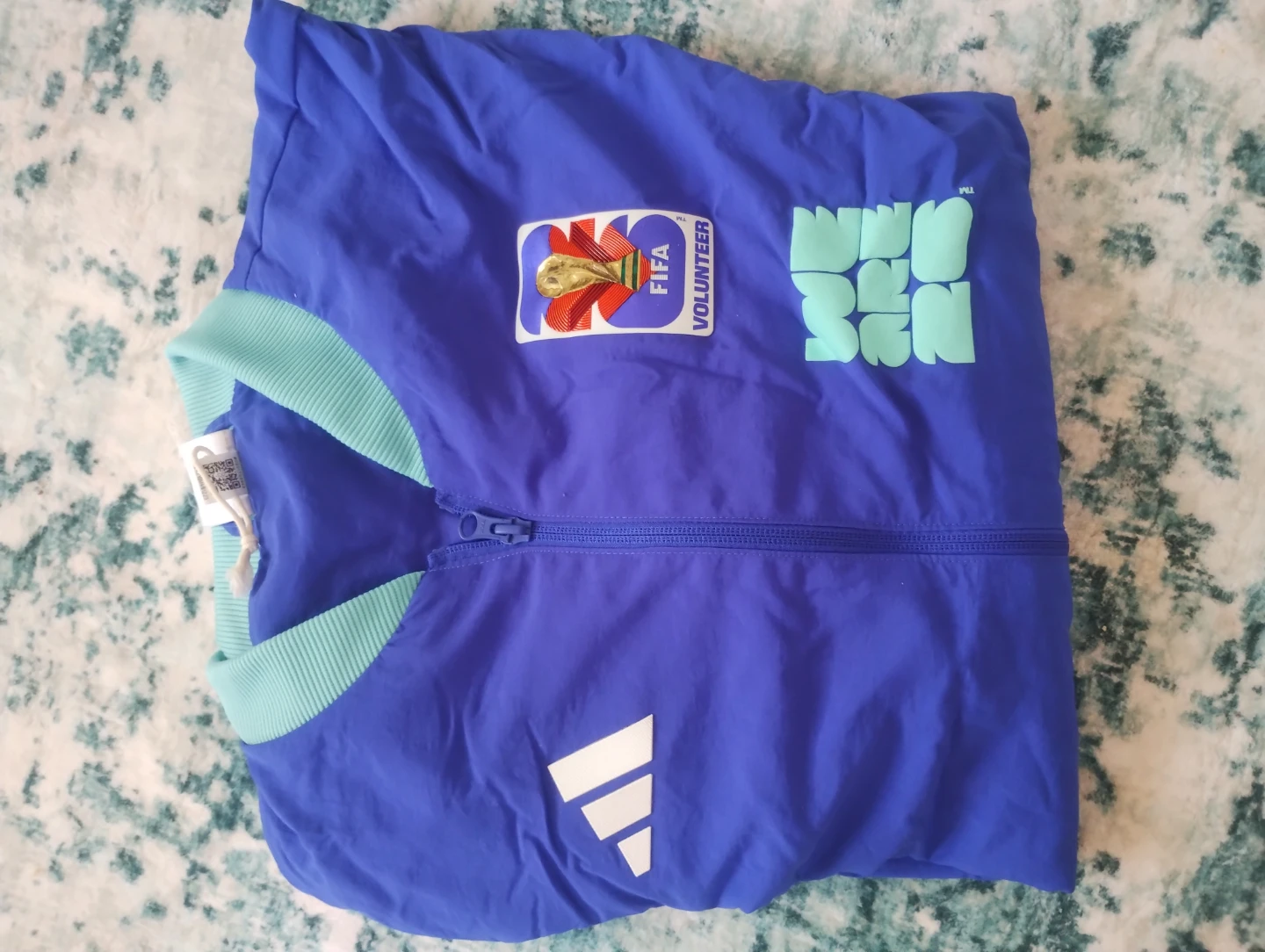 Official Adidas FIFA WC 2026 Volunteer Jacket Toronto - photo 2