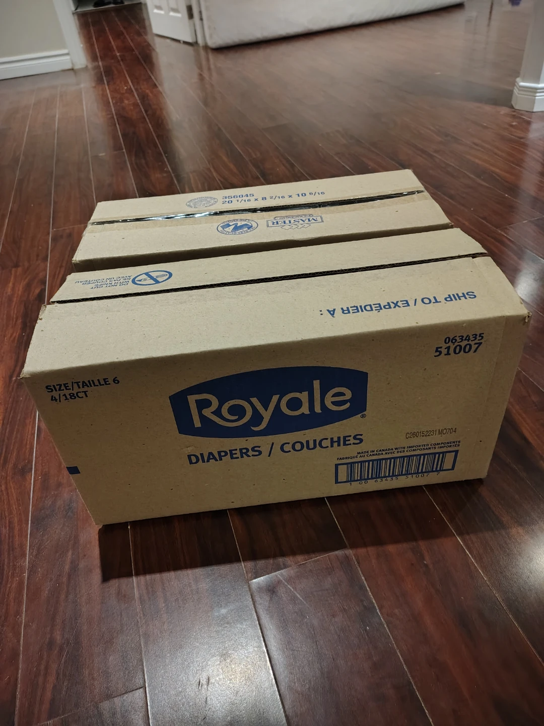 Royale Premium Diapers - Size 6 (4 x 18 ct) - photo 2