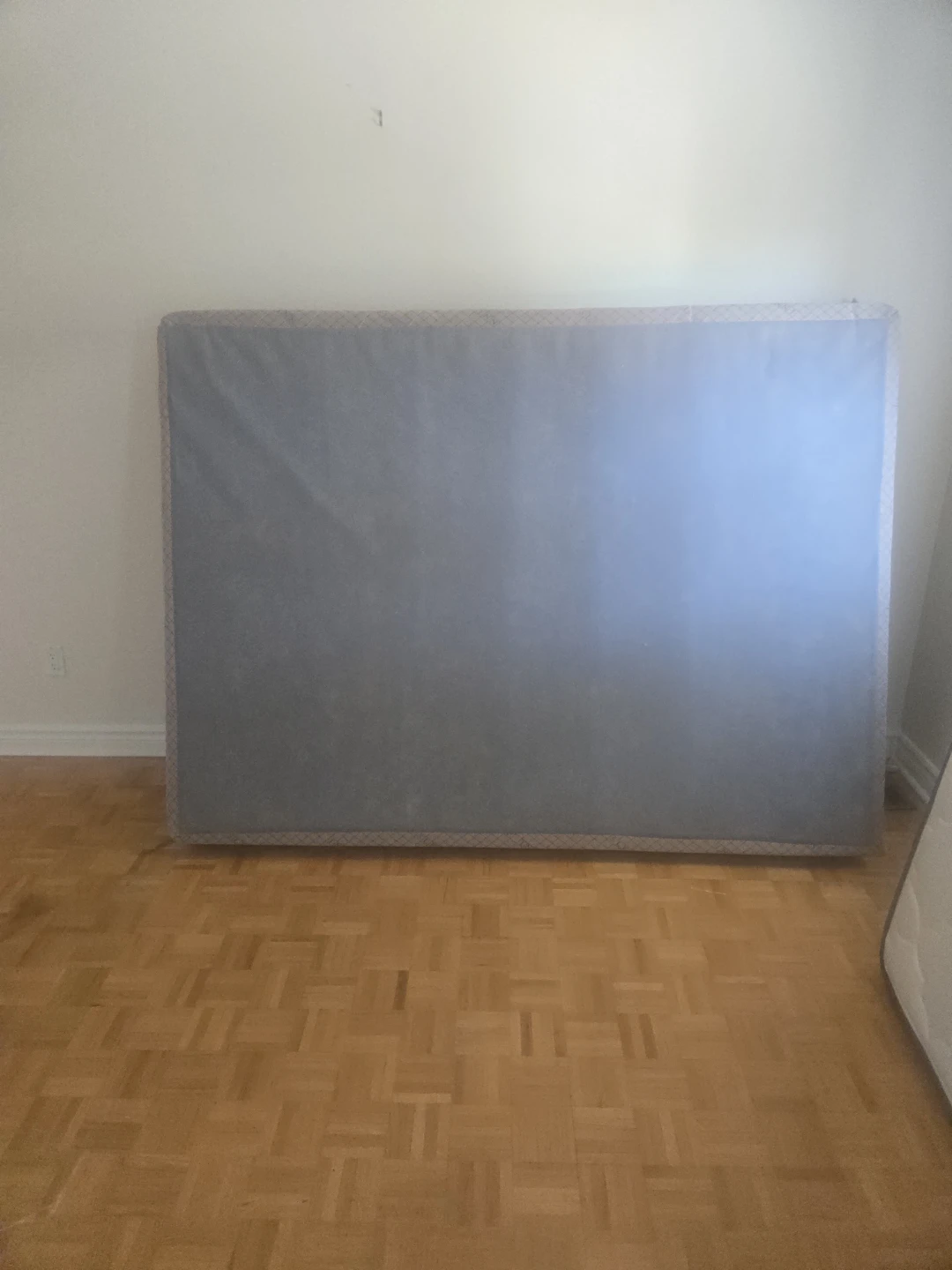 Sleep Inn Mattress Boxspring - photo 4