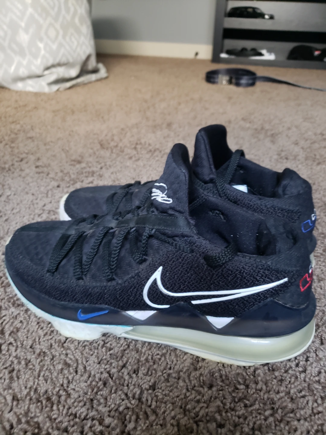 Nike LeBron Witness 7 Shoes - photo 3