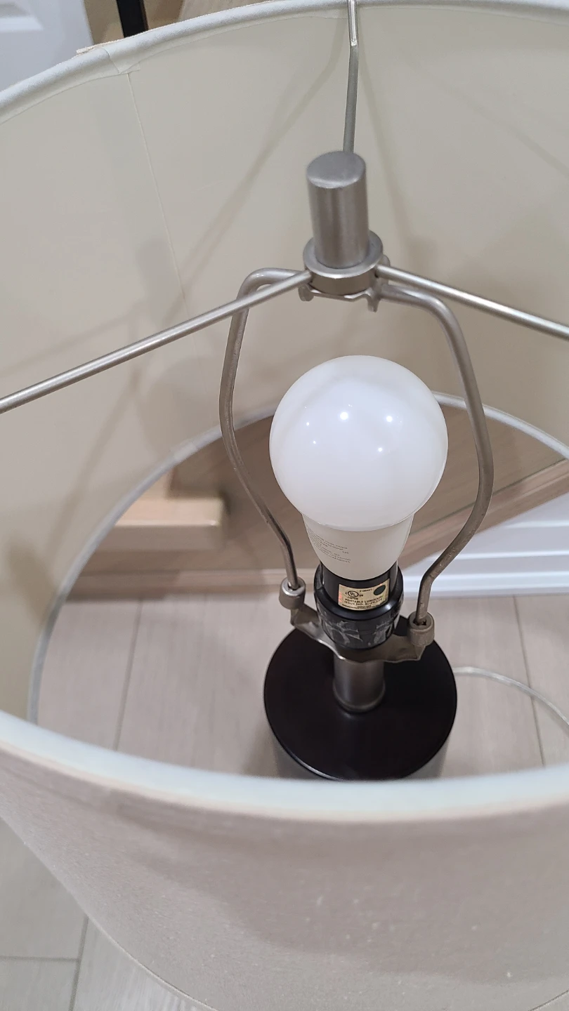 Table Lamp - photo 3