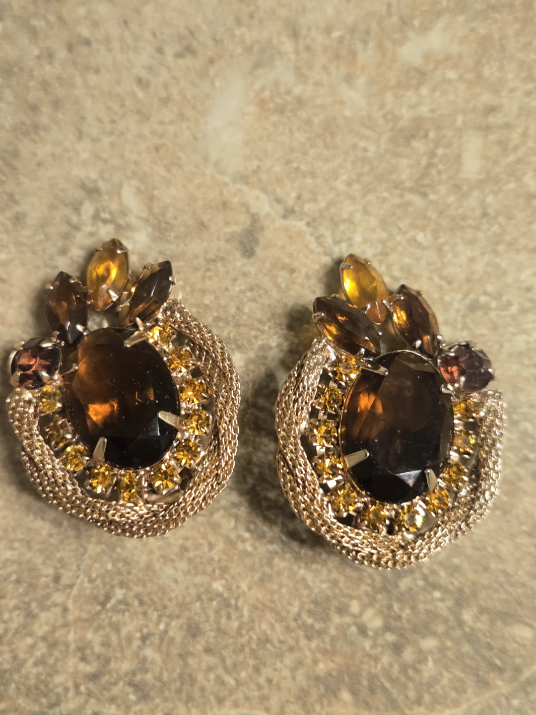 Vintage Clip-On Earrings Sets- Brown and Amber Stones - photo 5