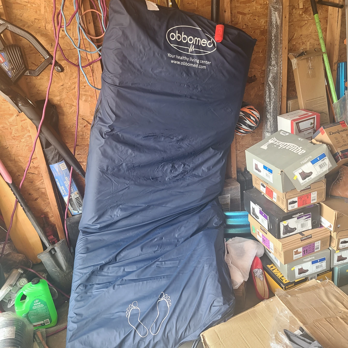 Obbomed Air Mattress with Pump - photo 2