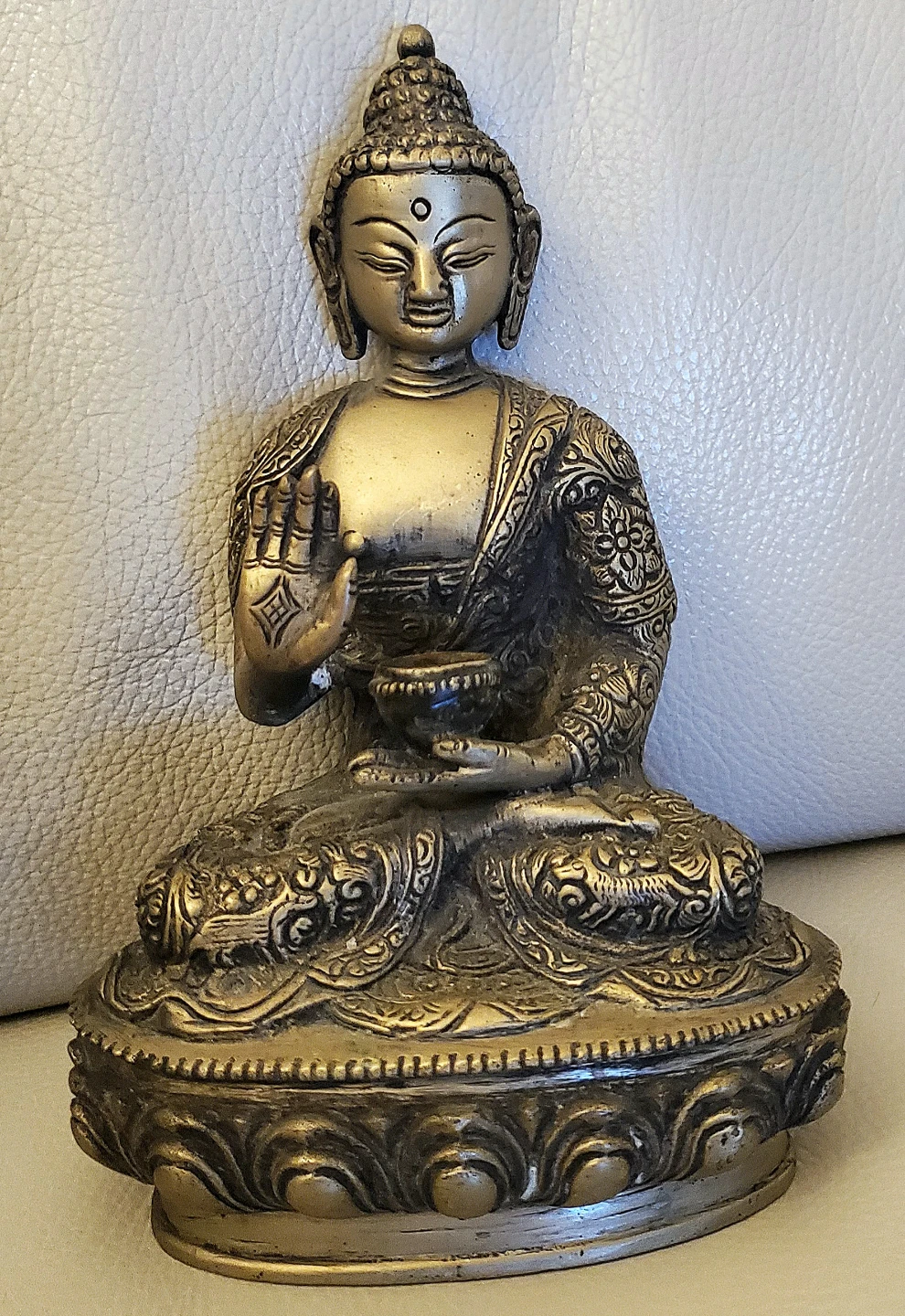 8" Tall Vintage Brass Buddha Statue