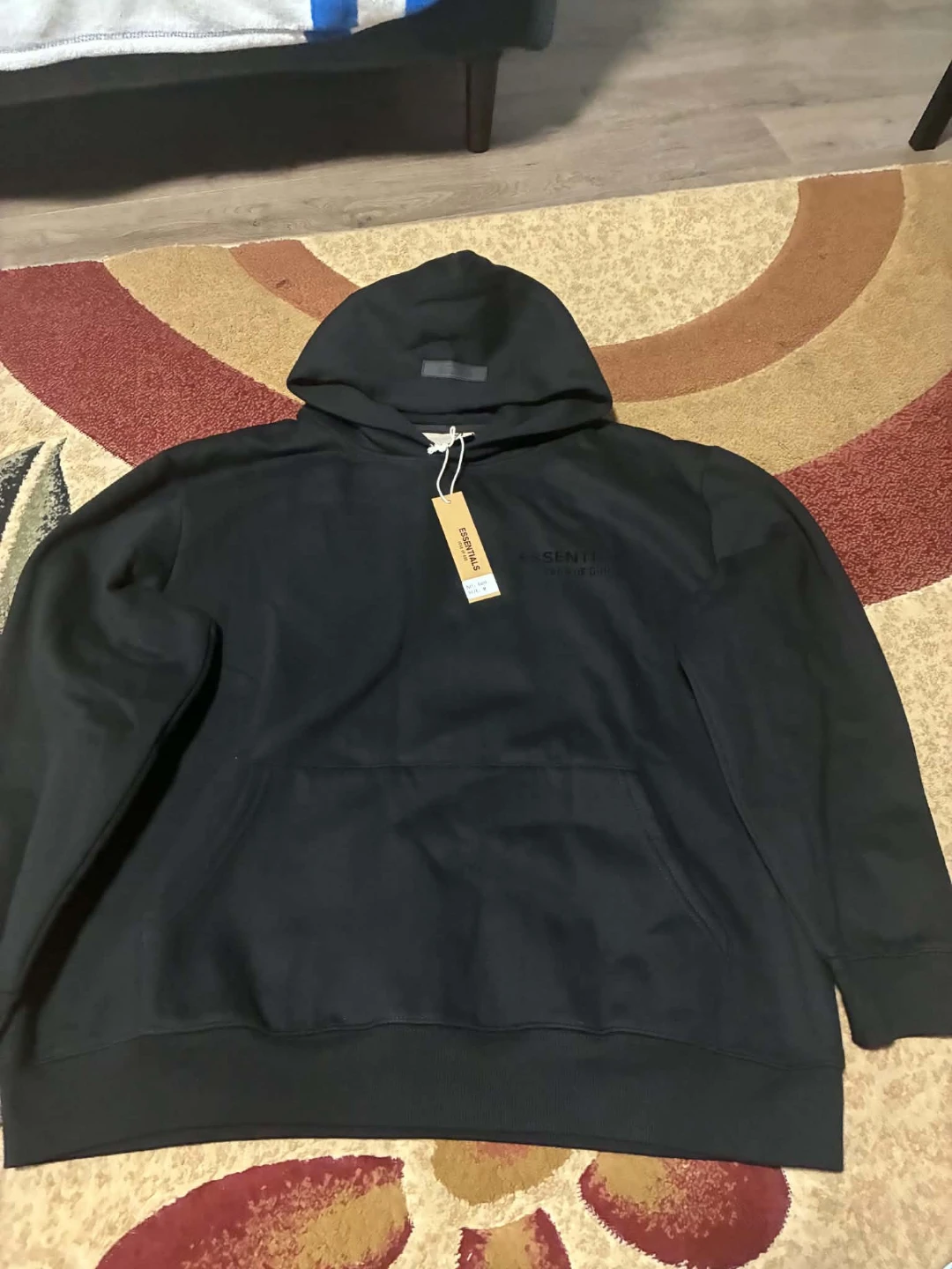 Essential  hoodie
