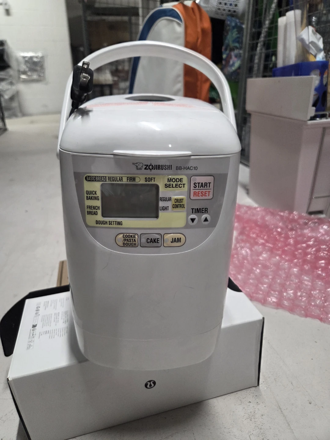 Zojirushi BB-HAC10 Bread Maker