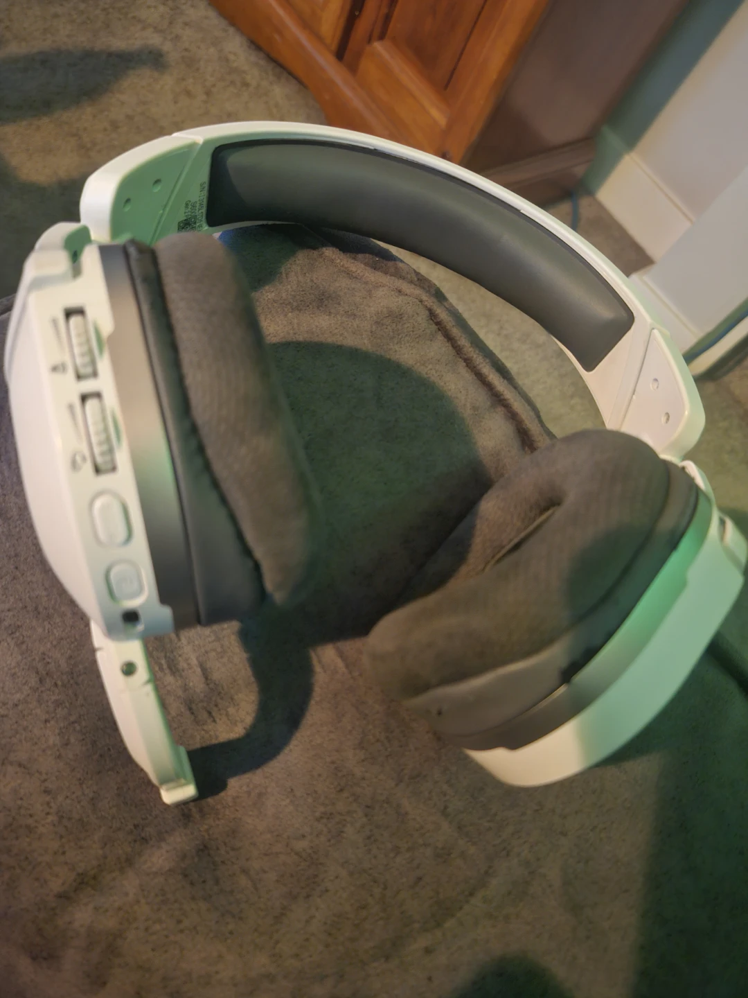 Turtle Beach Stealth 600 Gen 2 Wireless Gaming Headset - White - photo 2