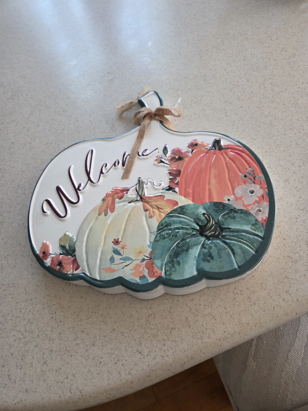 Fall Pumpkin "Welcome" Sign