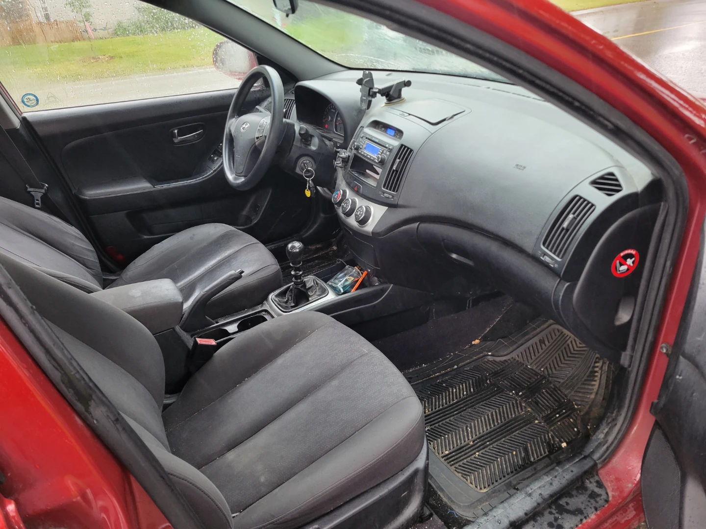 Hyundai Elantra 2010 - photo 5
