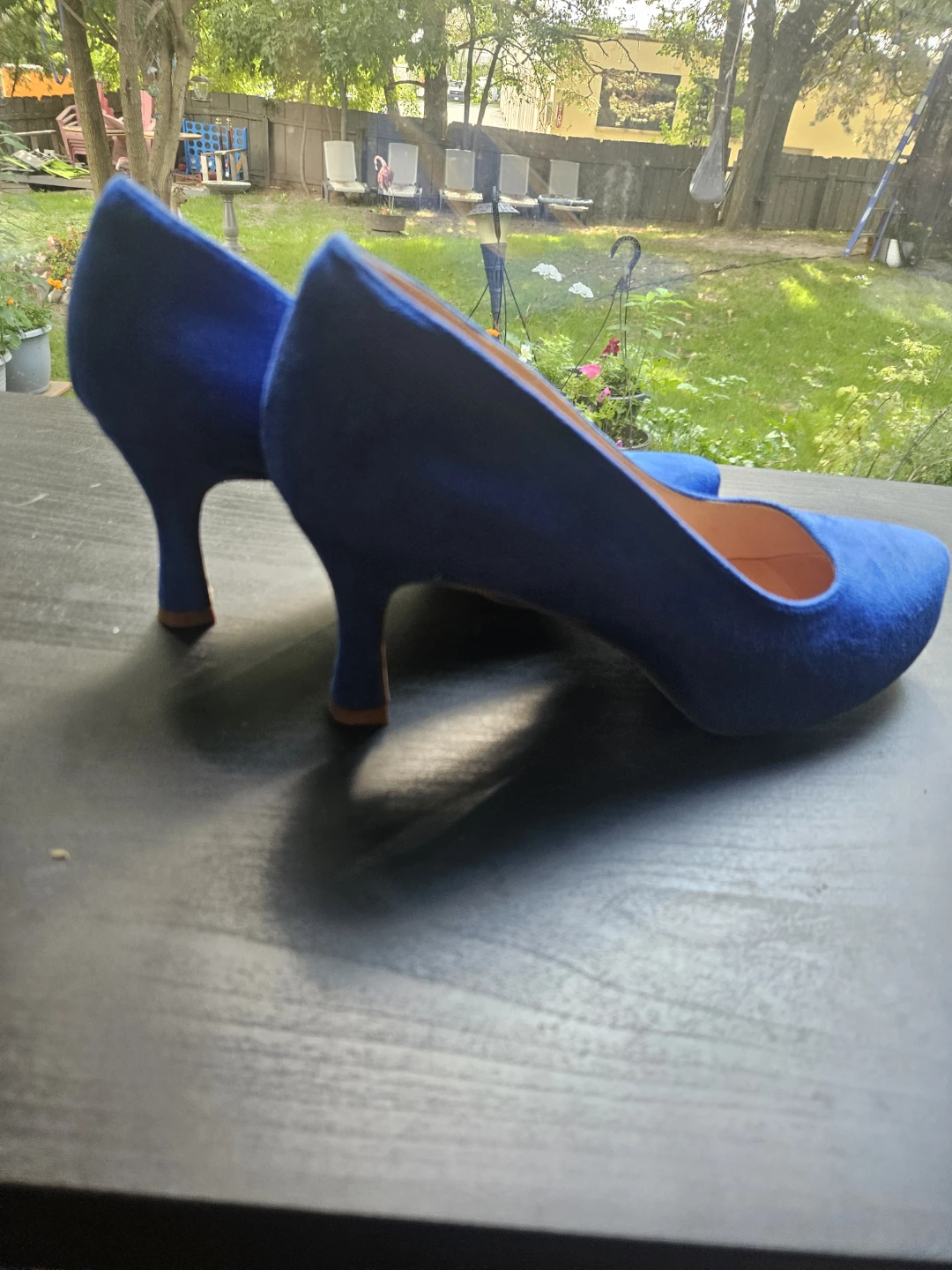 Blue Suede Heeled Pumps Size 7.5 - photo 2