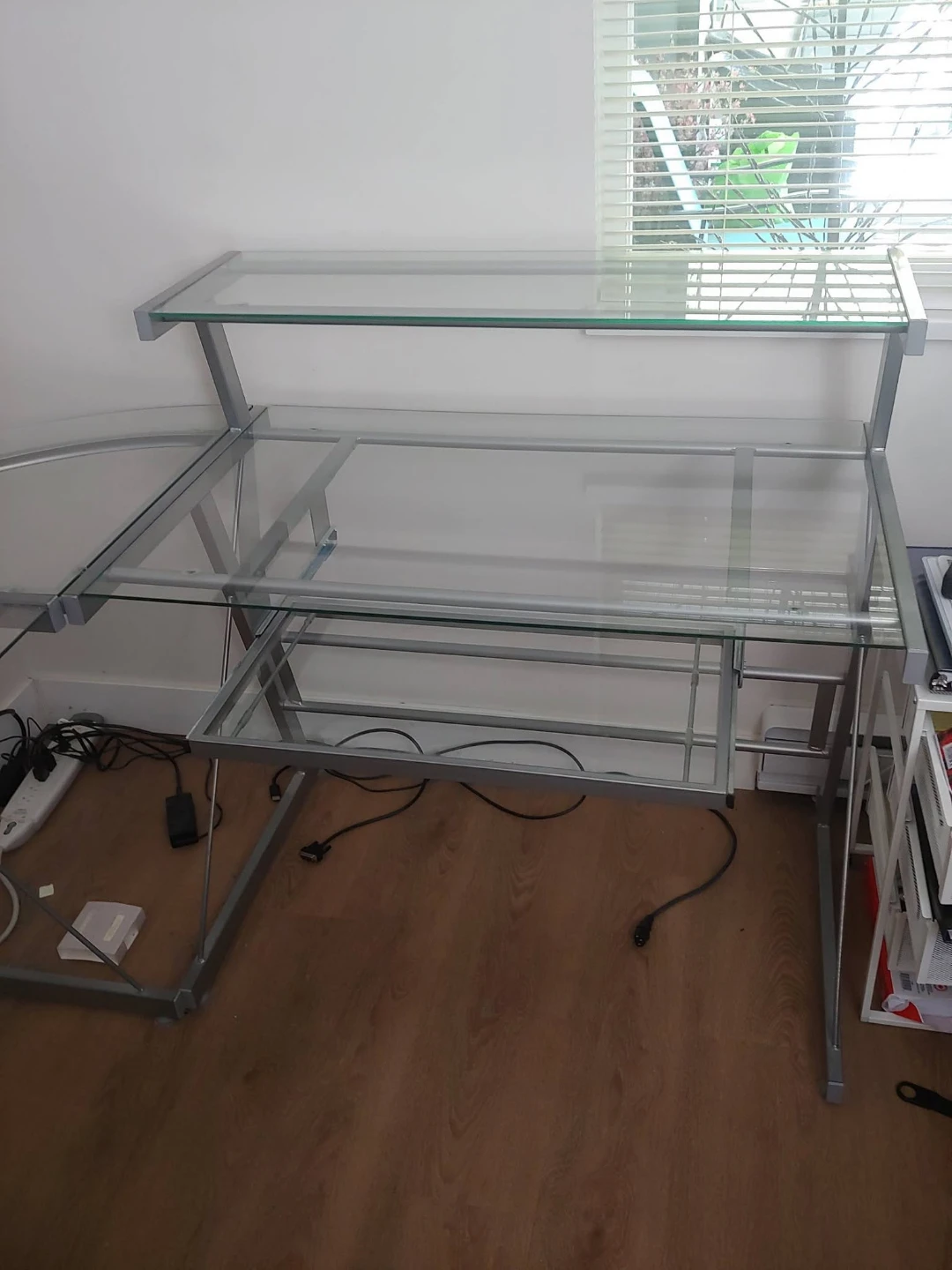 Computer desk - photo 2